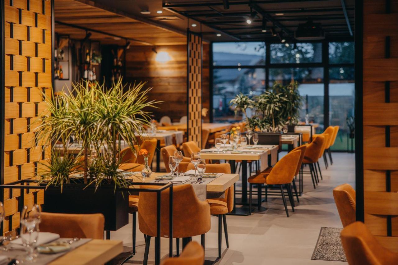Platinum Mountain Hotel&Spa Szklarska Poręba Exterior foto Restaurant interior